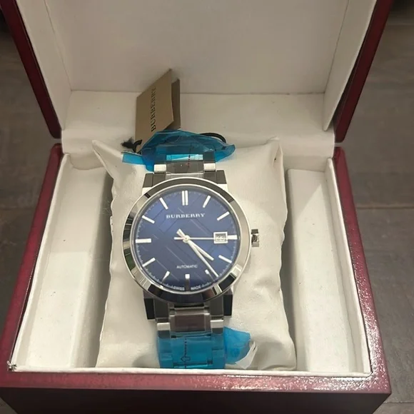 Burberry | Accessories | Authentic Mens Burberry Watch  display picture 2